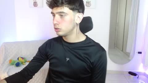 Sebas online show from March 2, 9:43 pm