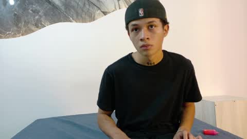 sebastian42_ online show from May 25, 8:26 pm