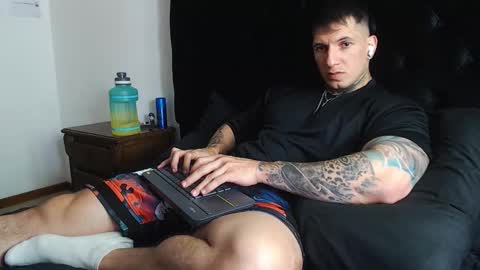 Sebastian online show from March 3, 6:04 pm