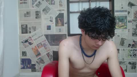 sebastian_rougue online show from April 15, 9:59 pm