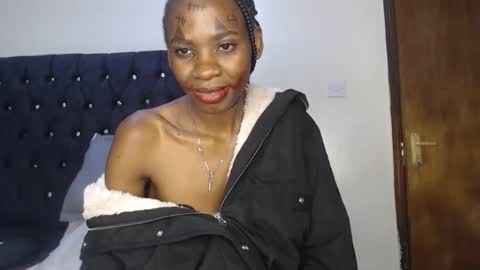 sebatrishaa online show from October 31, 5:24 pm