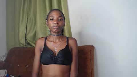 sebatrishaa online show from May 1, 6:13 pm