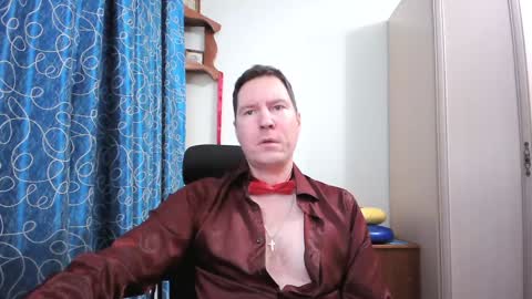 Snapshot of secret_lover_xxx chatting on December 5, 12:28 pm Secret lover XXX online show from December 5, 12:28 pm