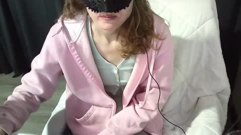 Anni online show from March 31, 2:34 am