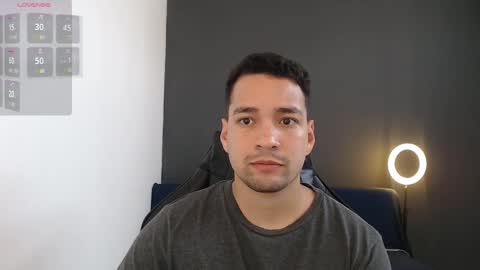 Snapshot of secretboy5000 chatting on February 9, 1:14 pm Jex online show from February 9, 1:14 pm