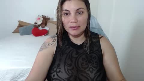 Secret Bella online show from May 1, 11:59 am