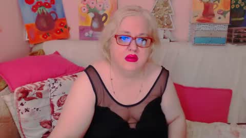 Alice online show from July 10, 7:51 pm
