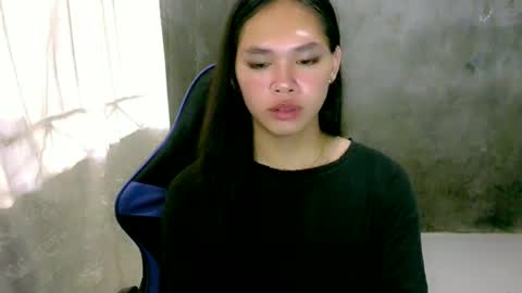 seducive_allea online show from April 10, 4:29 am