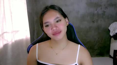 seducive_allea online show from March 27, 2:06 am