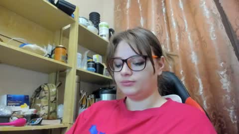 seductive_she_wolf online show from April 14, 7:39 pm