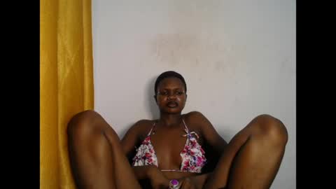 seductive_sugar247 online show from June 5, 6:52 am