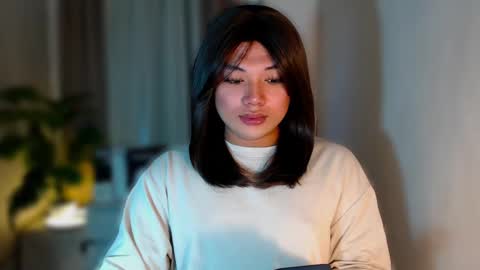 Deluxe online show from February 24, 3:53 am