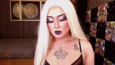 seductivejiliants online show from April 12, 6:23 pm