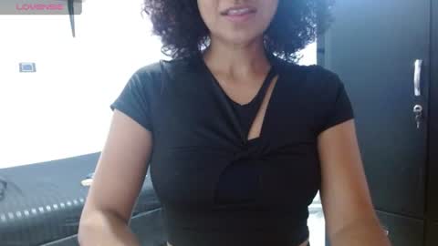 seductress_malia online show from July 2, 1:47 am