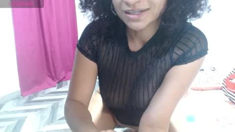 seductress_malia online show from July 12, 4:15 am