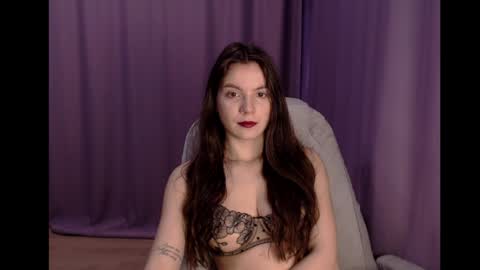 Emily online show from April 6, 5:41 am