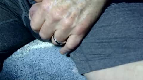 seeus24 online show from February 22, 11:35 am