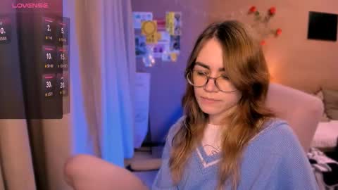 selectrra online show from February 5, 7:17 pm