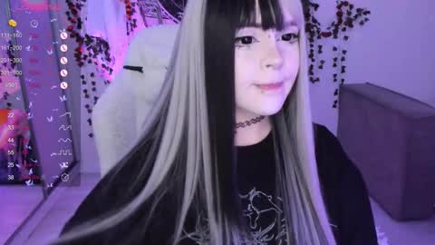 Selena  online show from November 5, 12:18 pm