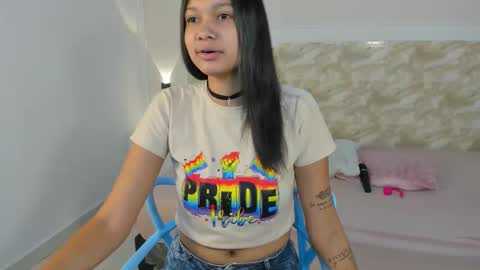 selenafox66   online show from October 29, 2:19 pm