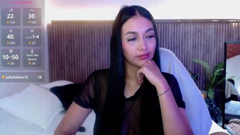 INDEPENDENT  model Instagram  selenevega08 online show from October 16, 4:50 pm