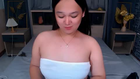 joan online show from November 11, 8:00 pm