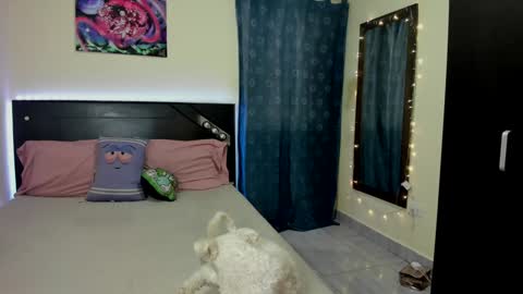 Sele online show from January 17, 2:39 am