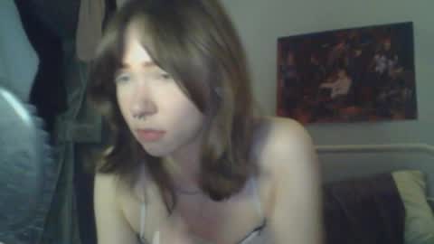 goddess esme  online show from December 14, 12:50 am