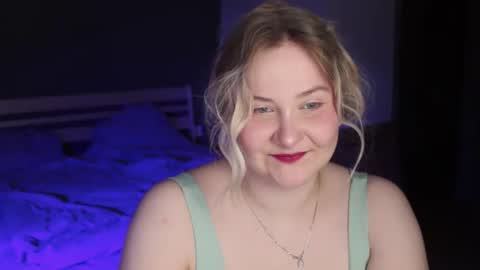 Ilona online show from June 11, 12:20 am