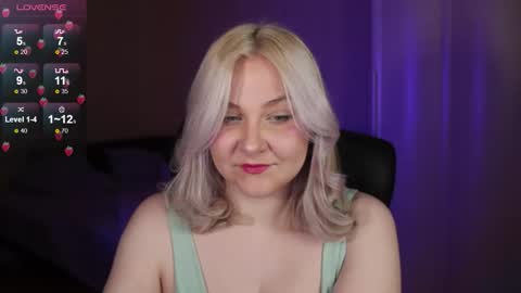 Ilona online show from October 19, 7:51 pm