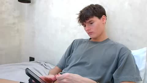 Cam online show from October 8, 6:58 pm