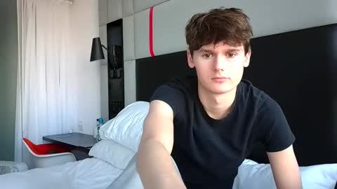 Cam online show from December 3, 9:06 pm