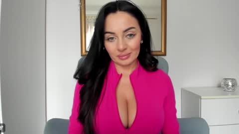 sensuallstella online show from April 7, 6:48 am