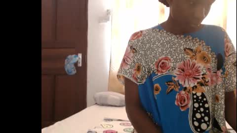 Anne online show from October 19, 5:12 am