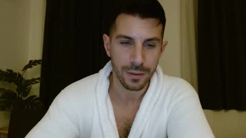 Snapshot of serafino94 chatting on January 12, 9:08 pm serafino94 online show from January 12, 9:08 pm