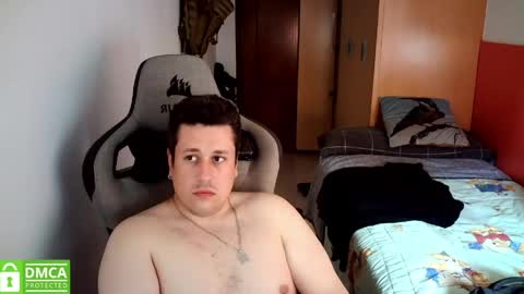 Pollos online show from May 31, 2:27 pm