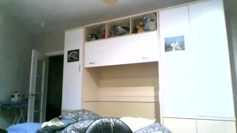 serrano49 online show from March 3, 6:35 pm