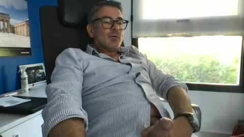 sesamechris92 online show from July 1, 4:48 pm