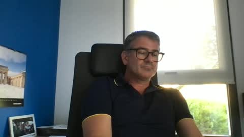 sesamechris92 online show from July 6, 4:20 pm