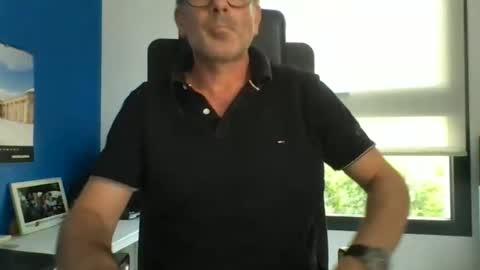 sesamechris92 online show from July 8, 2:53 pm