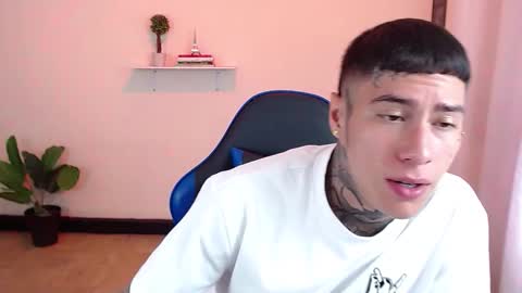 Thomas online show from October 17, 3:49 pm