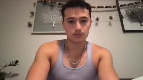 seveninchsteve_ online show from December 3, 6:00 pm