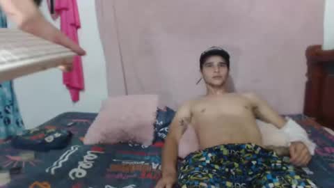 Karol y antony online show from January 8, 7:13 am