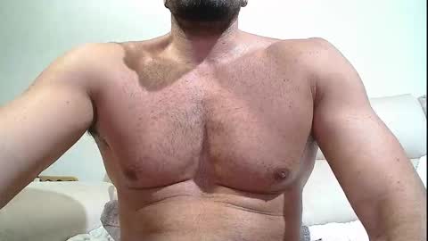 Snapshot of sex_machine_19 chatting on September 28, 6:17 pm SEX MACHINE 19 online show from September 28, 6:17 pm