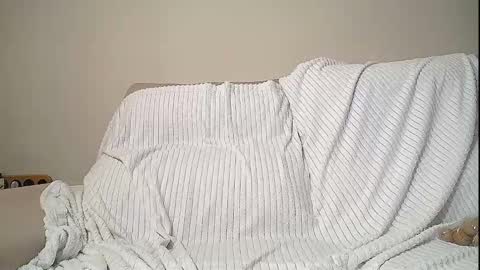 Snapshot of sex_machine_19 chatting on October 19, 4:33 pm SEX MACHINE 19 online show from October 19, 4:33 pm