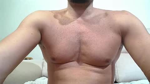 Snapshot of sex_machine_19 chatting on September 20, 6:00 pm SEX MACHINE 19 online show from September 20, 6:00 pm