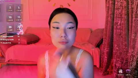 Lumi online show from February 16, 8:40 pm