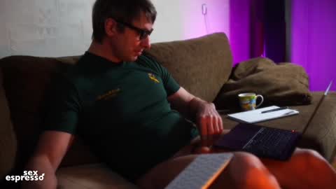 Snapshot of sexespresso chatting on February 28, 8:18 pm Thank you for Birthday Wishes  online show from February 28, 8:18 pm