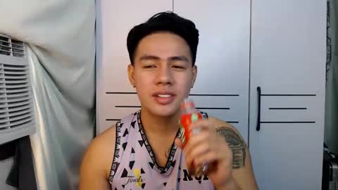 HI I AM JAMESPLEASE LET ME DO SOME HOT SHOWS FOR YOU HERE FOR MY  SCHOOL AND FOR MY FAMILY online show from November 13, 2:25 am