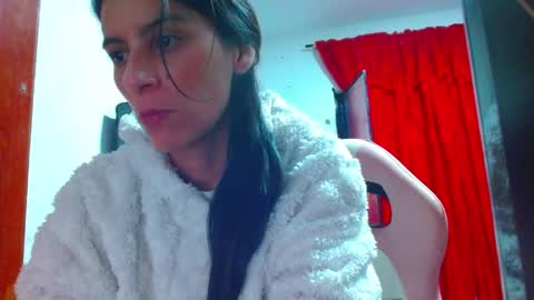 sexmilkdirty online show from March 24, 11:22 pm